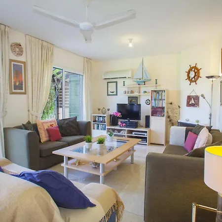 Villa At Last You Can Rent The Perfect Luxury With Panoramic Sea Views, Protaras 1523 Paralimni